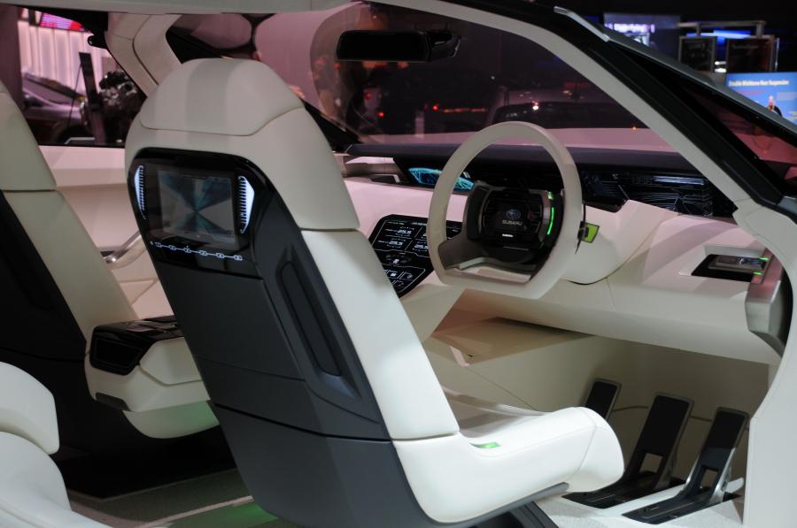  Subaru Hybrid Tourer Concept 2009 года  (фото 21 из 86)